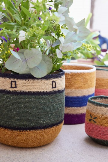 Baskets in seagrass in a bohemian style