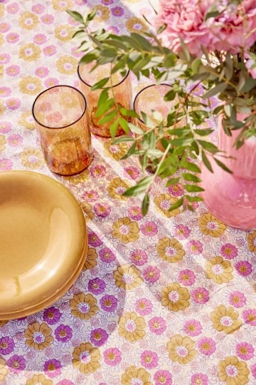 Table cloth - Pravar Cassis
