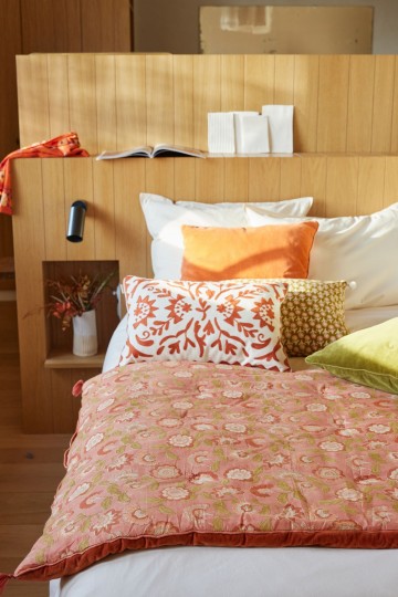 Sofa Cover - Guapao Bois de Rose