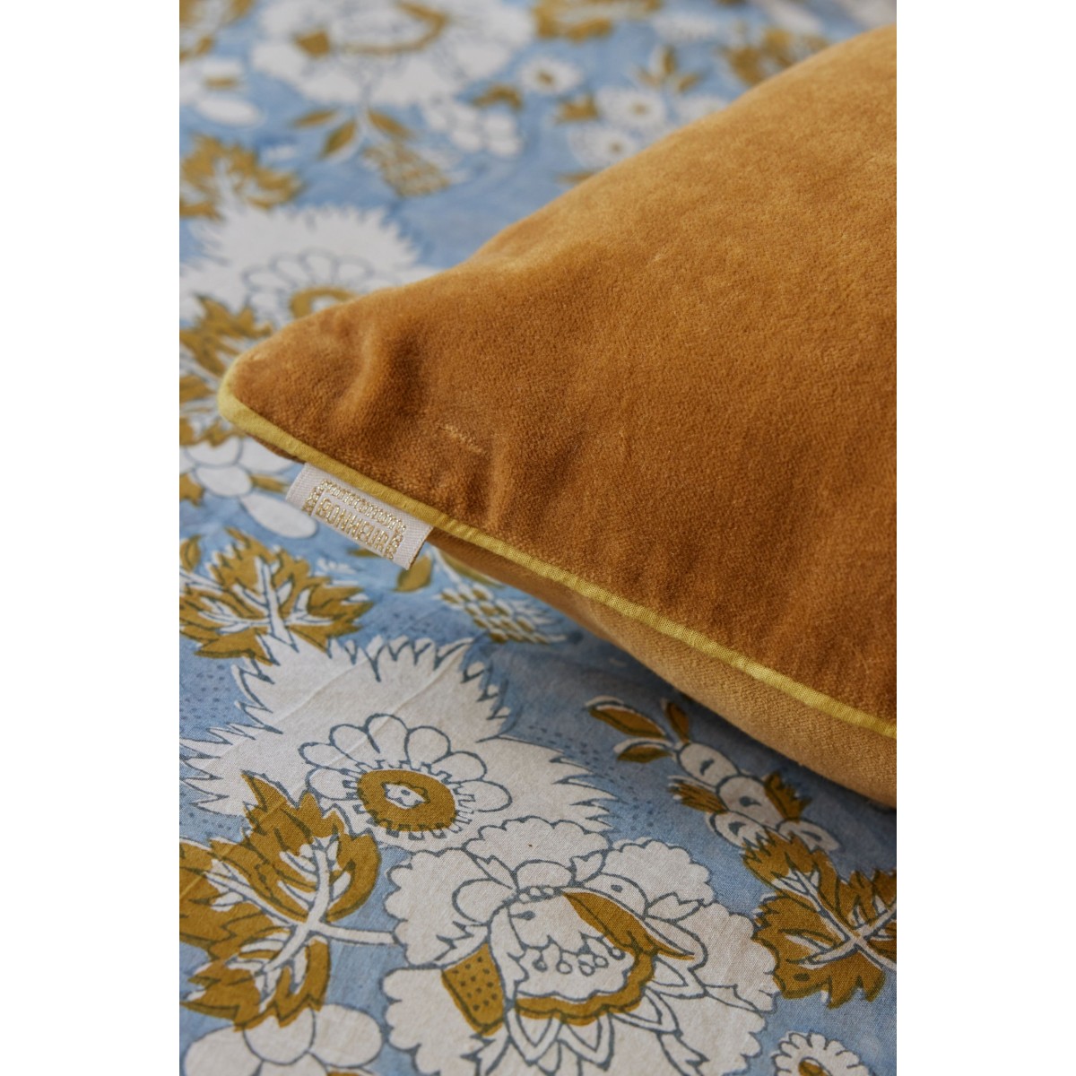 Sofa Cover - Vishnu Blue - Bonheur du Jour