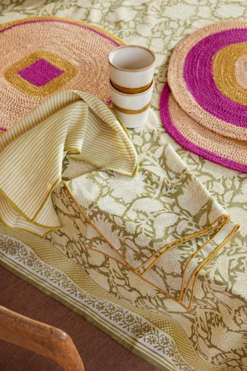 Set de table en jonc de mer Mada - Rose Fuchsia