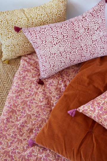 Sofa Cover - Nalini Pink