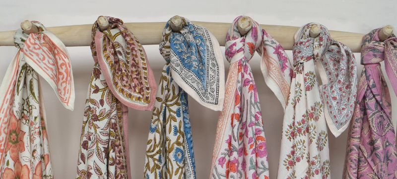banniere site foulard.jpg
