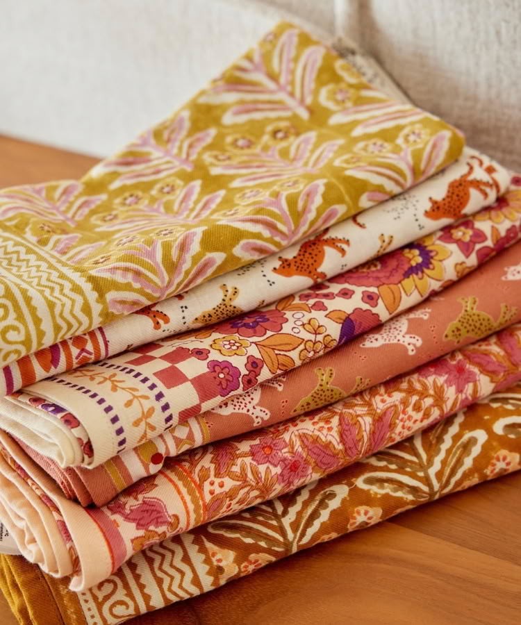 LARGE SCARVES