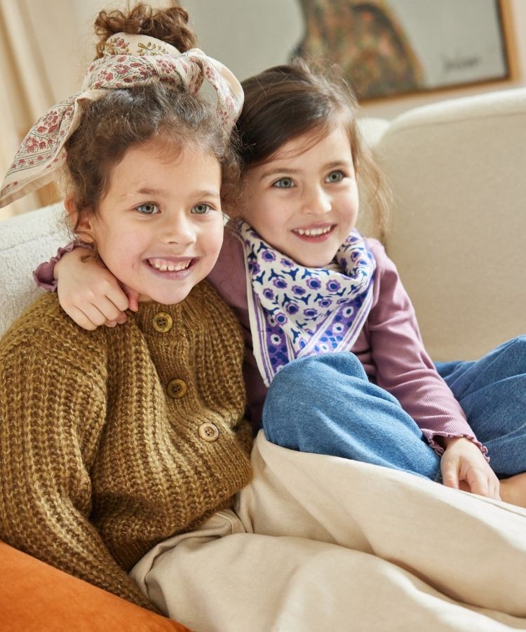 SMALL SCARVES